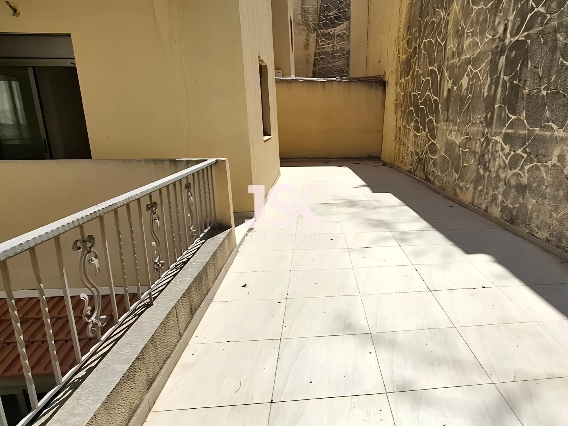 Apartment for Sale in Antelias