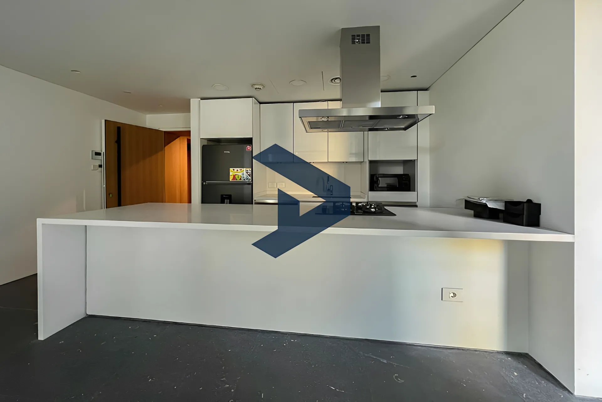 Apartment for rent in Achrafieh, Beirut, Lebanon - 1 bed, 2 bath