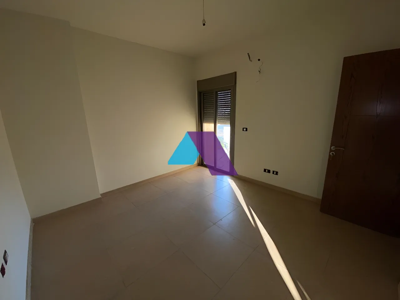 Apartment for Sale in Ballouneh