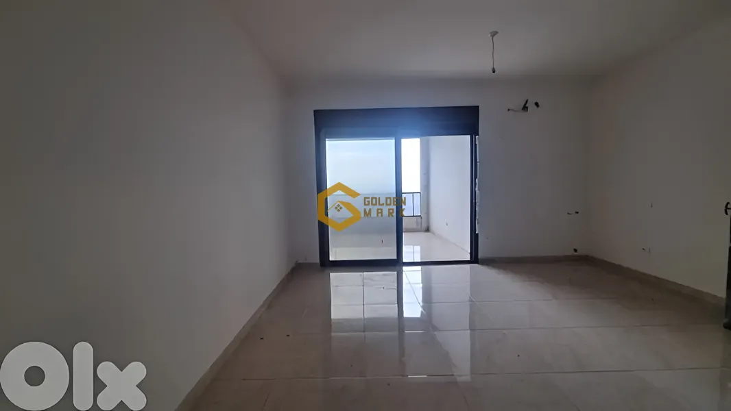 Apartment for Sale in Qornet El Hamra - 2 bed, 2 bath
