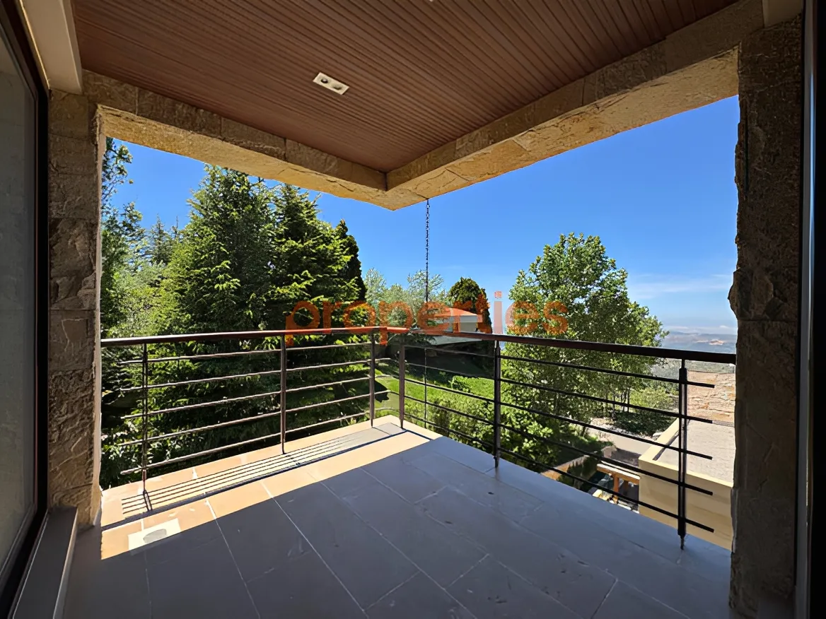 Duplex for rent in Faqra, Lebanon