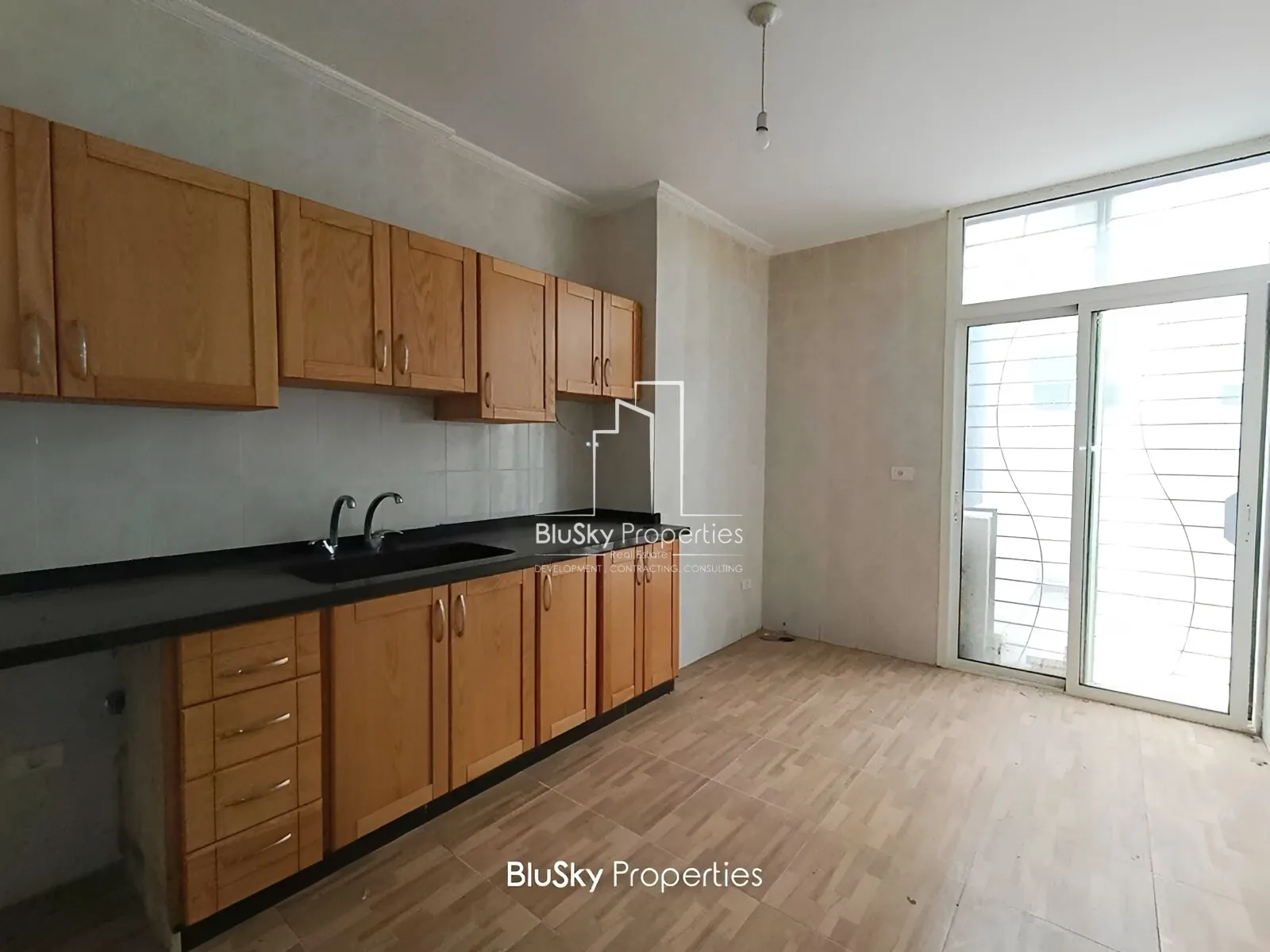 Apartment for Sale in Amchit