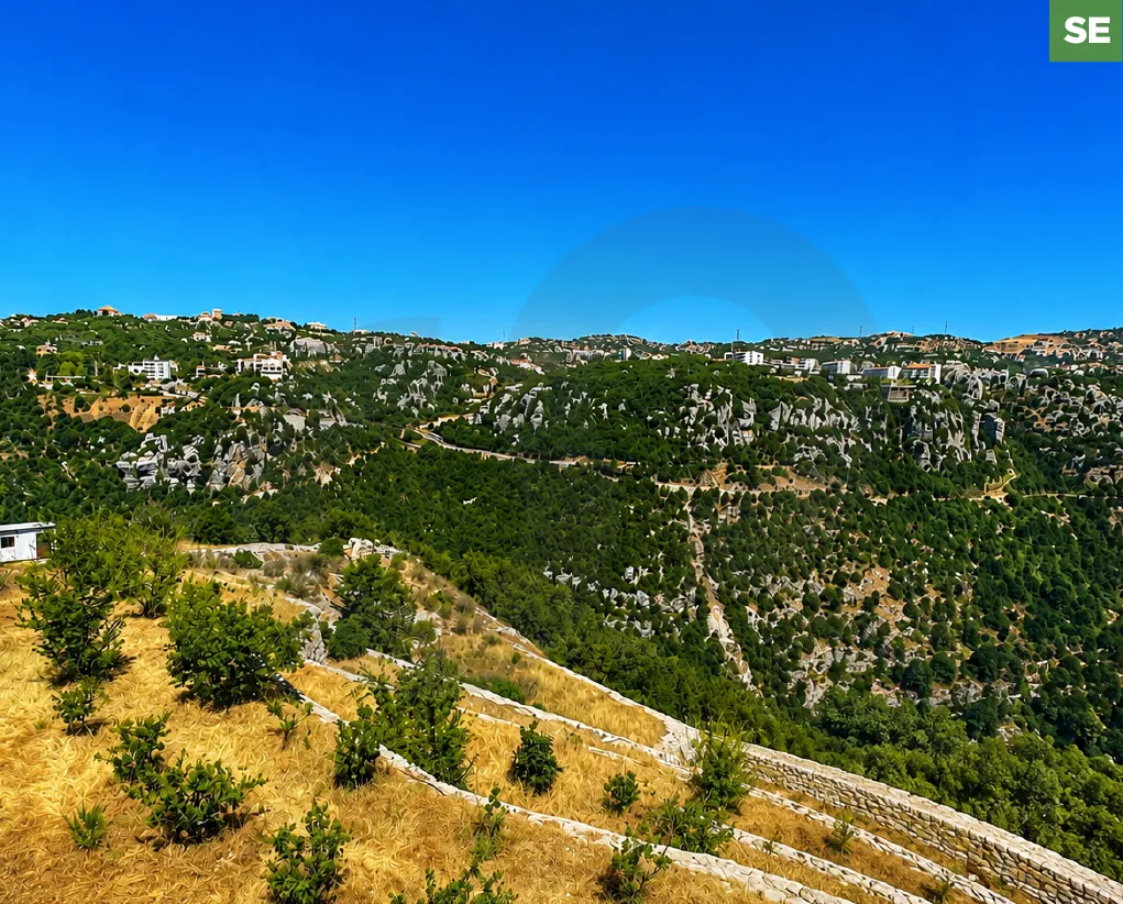Land for Sale in Kfardebian