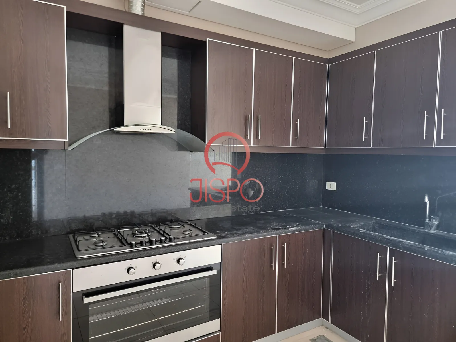 Apartment for Sale in Sioufi