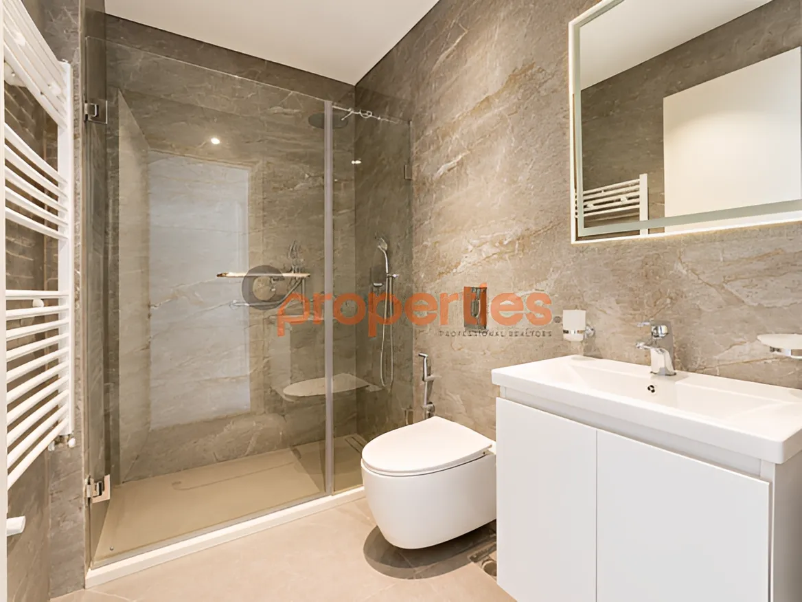 Apartment for Sale in Ain Al Mraiseh