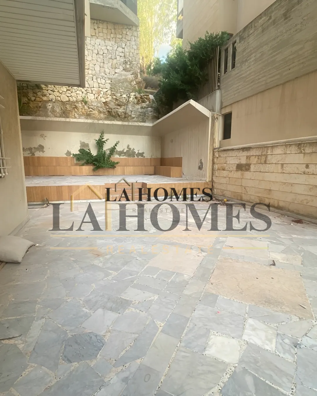 Apartment for sale in Sahel Aalma
