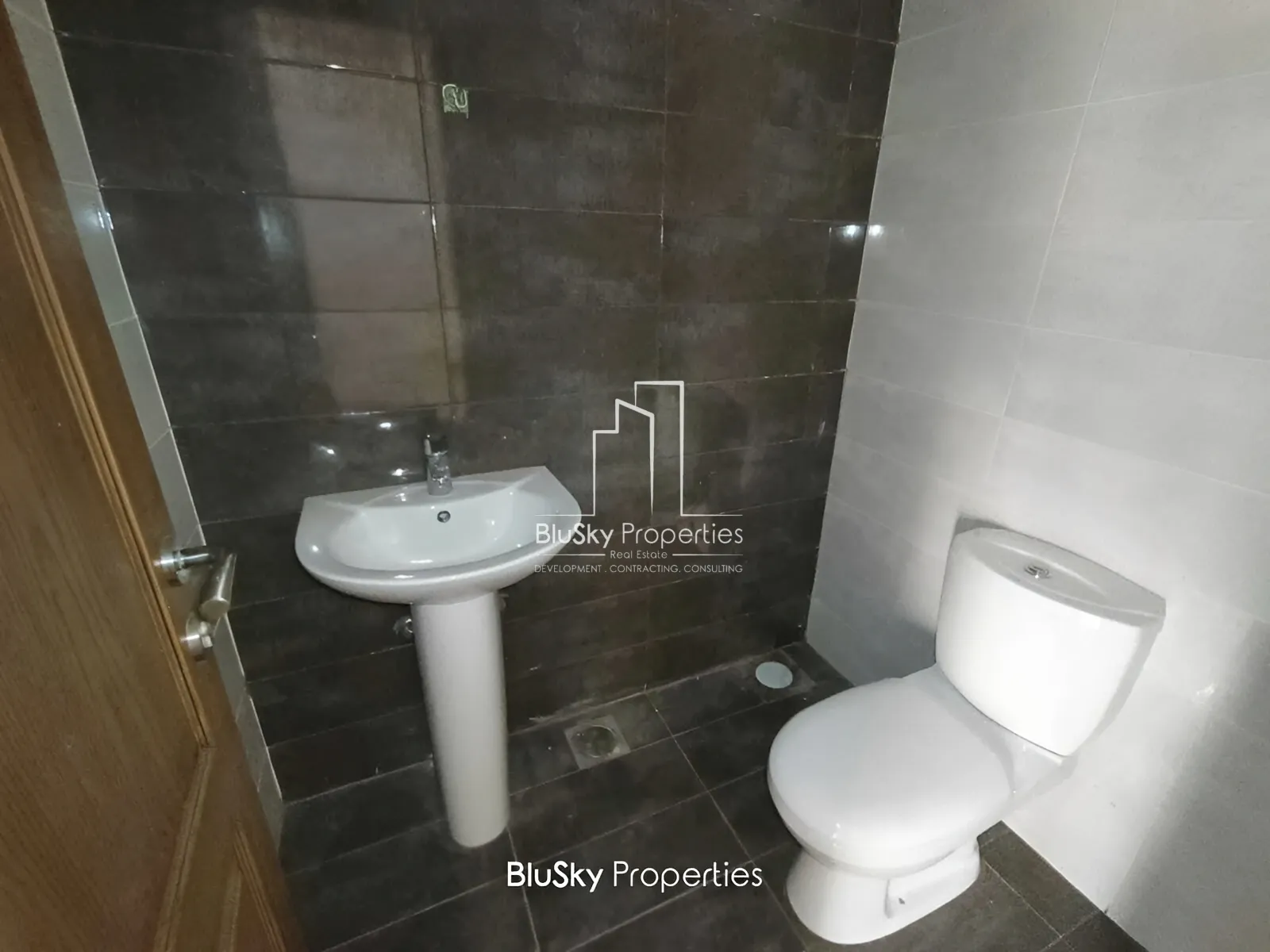 Apartment for Sale in Nahr Ibrahim