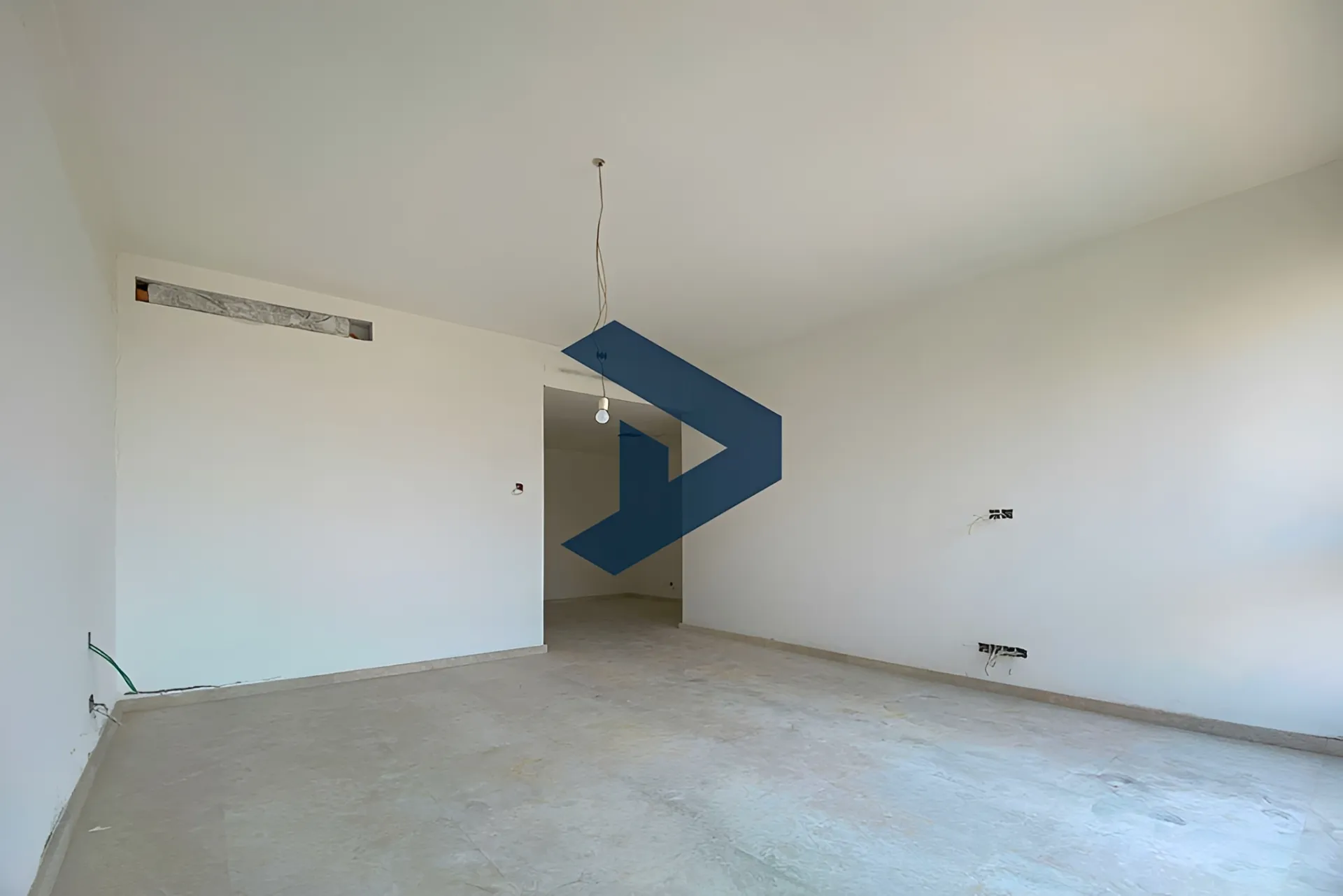 Apartment for sale in Raoucheh, Beirut, Lebanon
