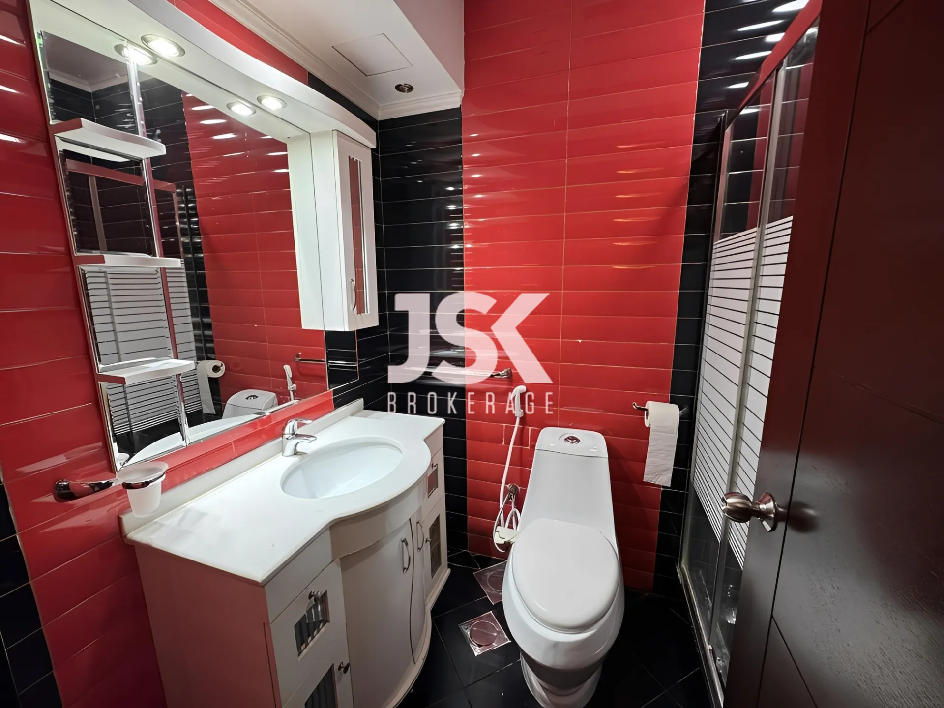 Apartment for Sale in Tariq El Jdideh, Beirut, Lebanon