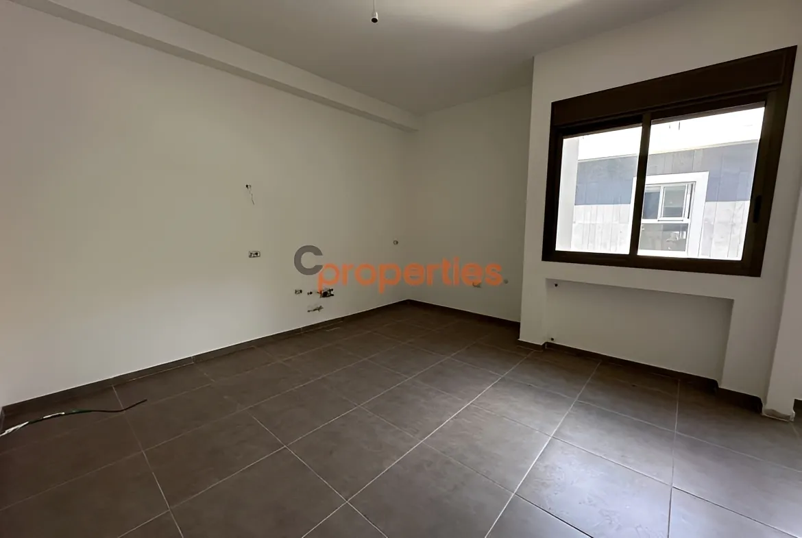 Apartment for Sale in Mtaileb