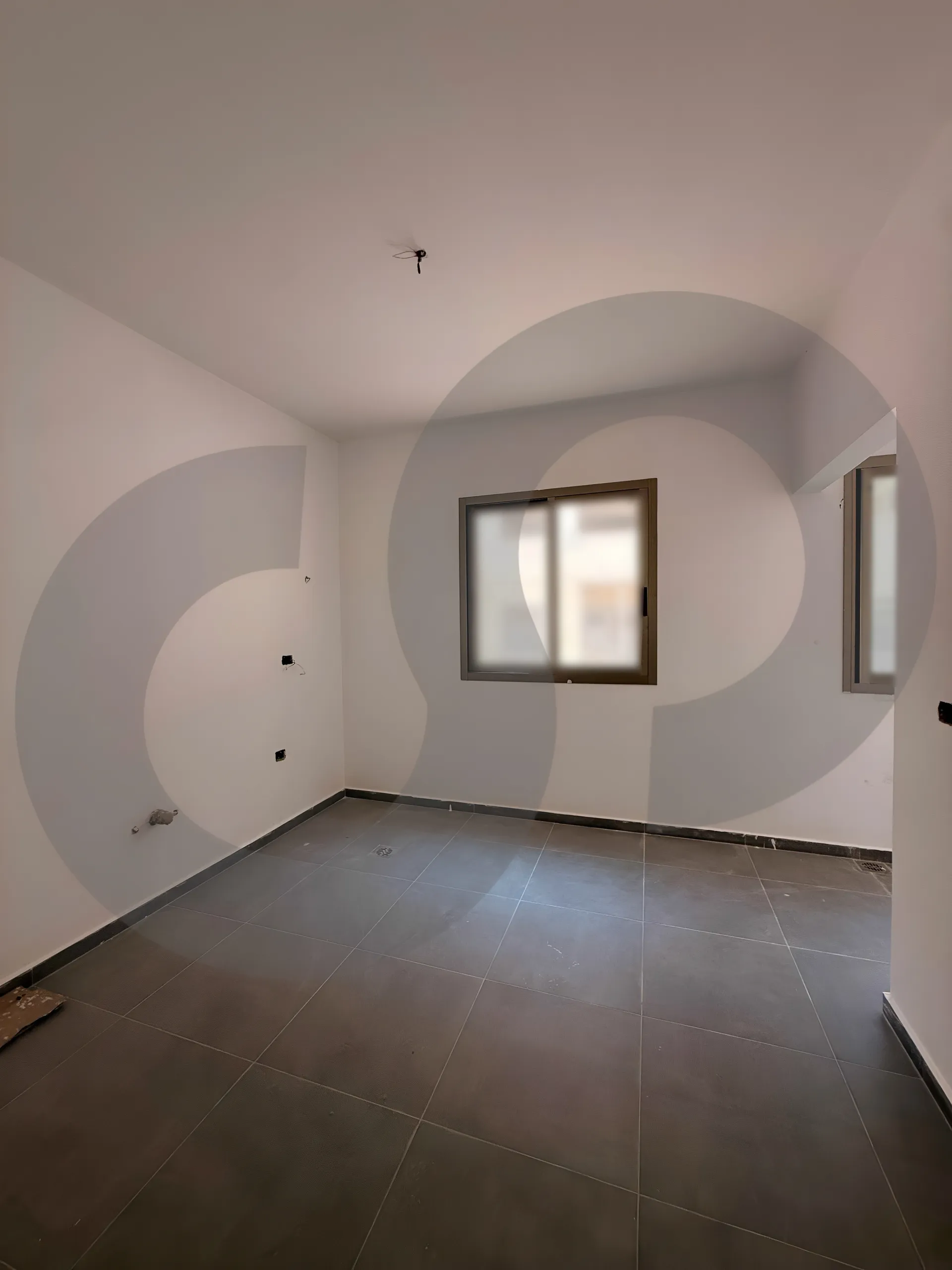 Apartment for Sale in Zalqa - 2 bed, 3 bath