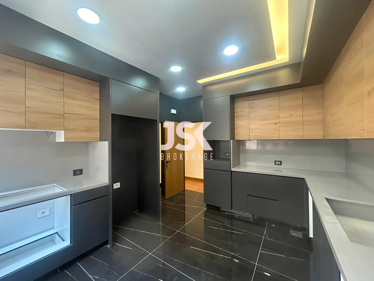 Apartment for Rent in Badaro