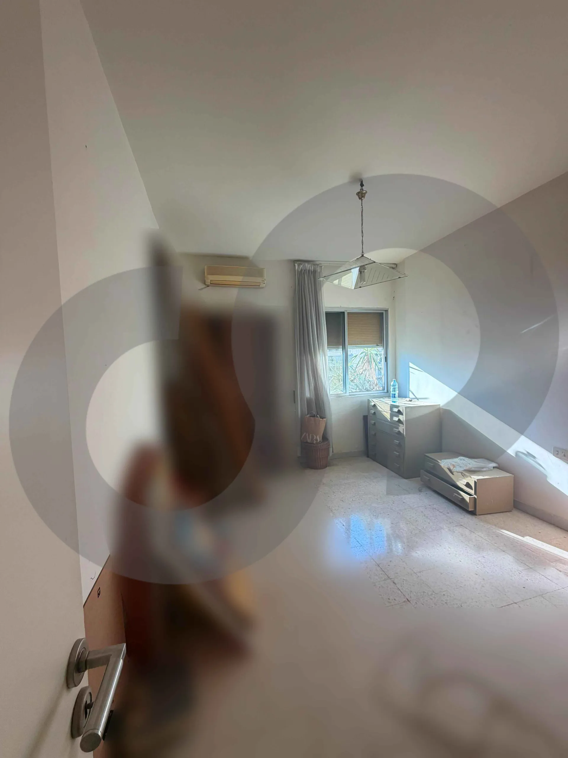 Building for Sale in Sassine