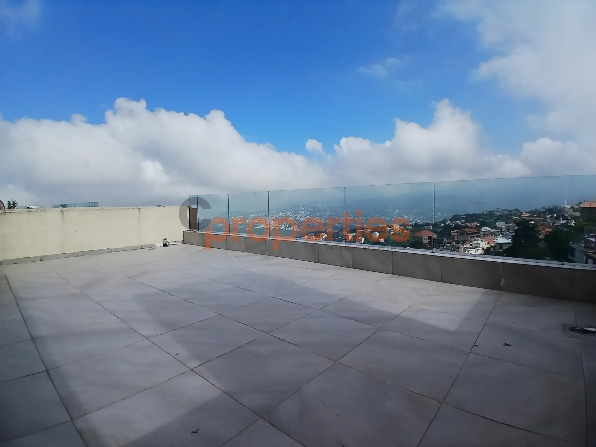 Apartment for Sale in Bharsaf