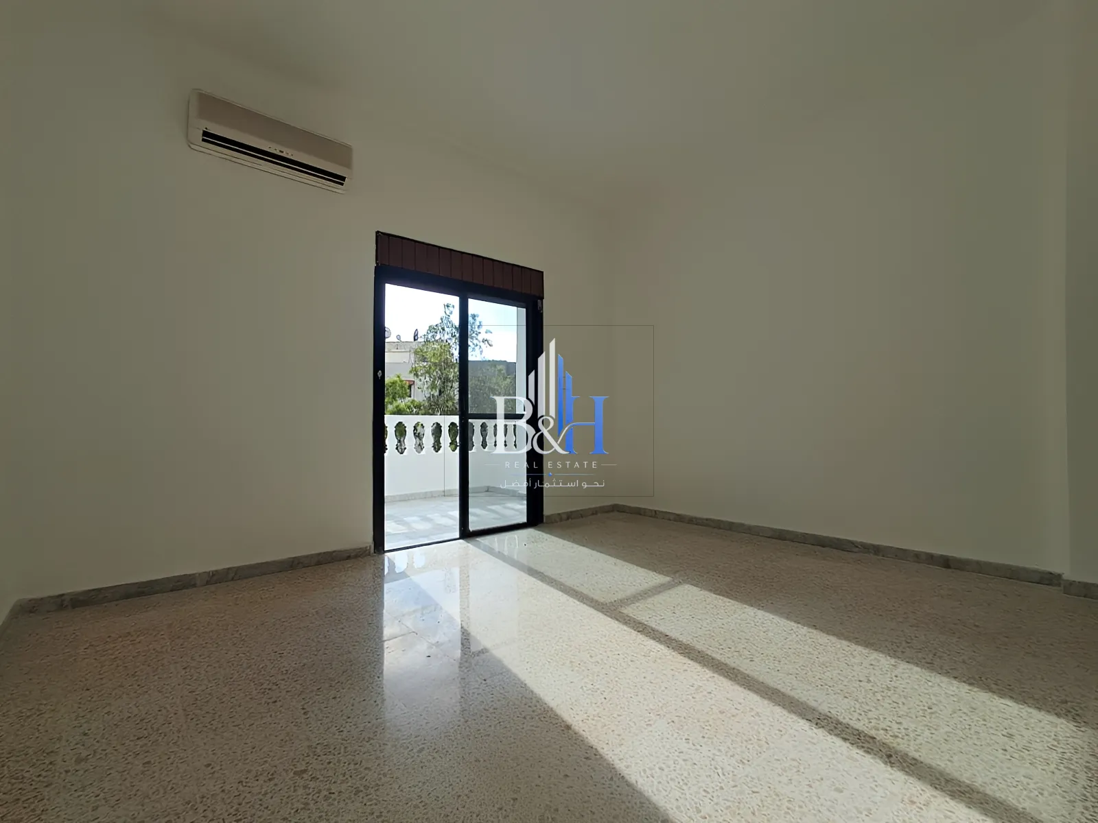 Apartment for sale in Dawhet aramoun, lebanon