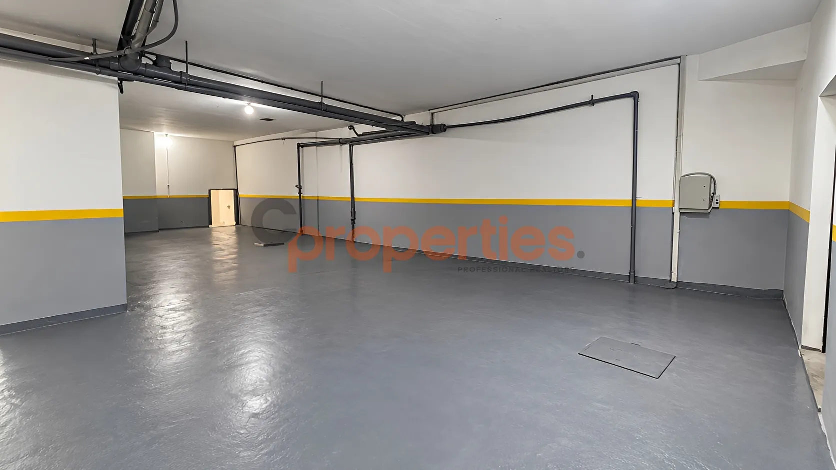 Warehouse for Sale in Sanayeh