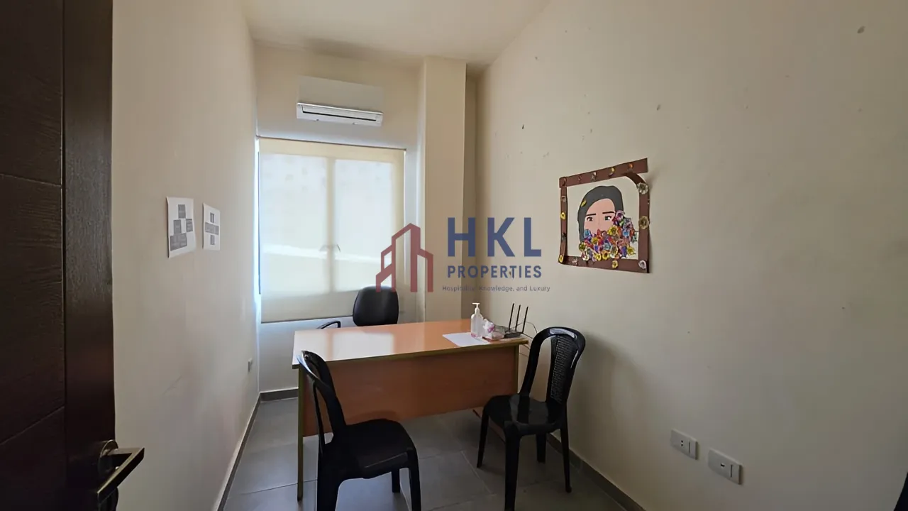 Office for rent in Dekwaneh