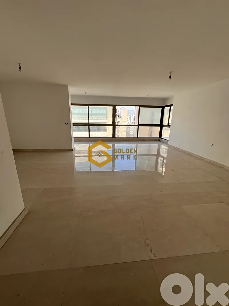 Apartment for Sale in Msaytbeh, Beirut - 3 bed, 4 bath