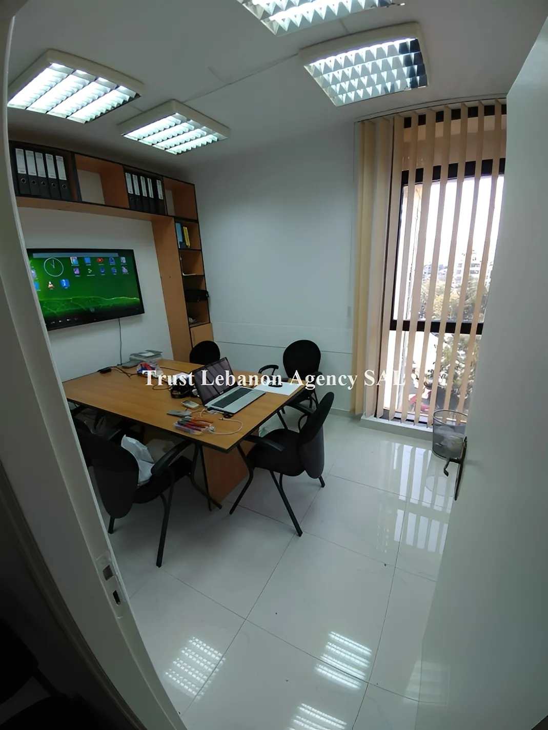 Office for rent in Metn, Mansourieh