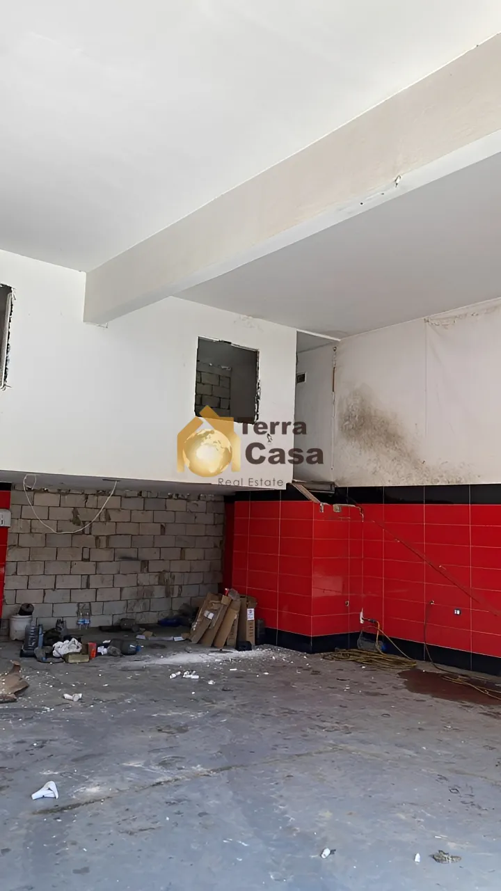 Commercial for sale in Madinat el Sinayia