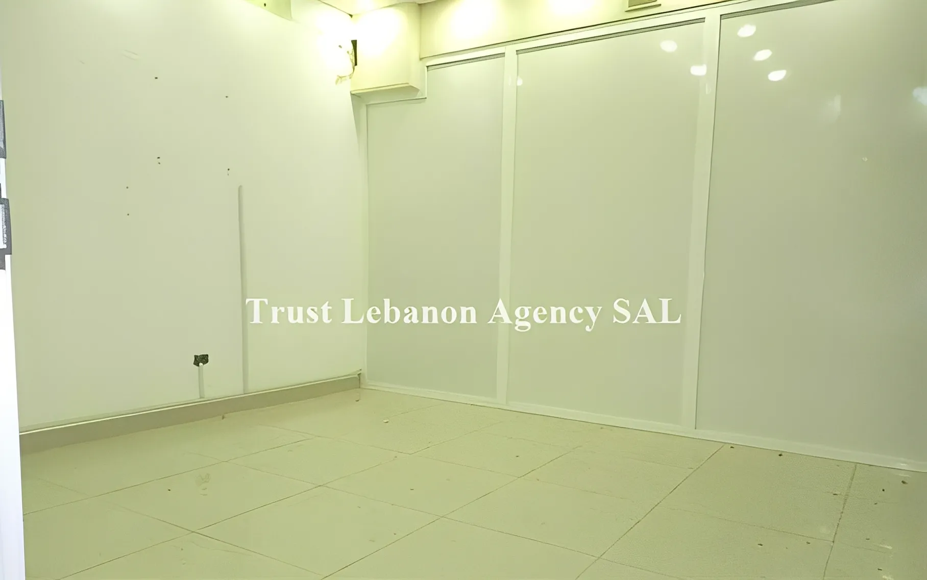 Shop for sale in Beirut, Ashrafieh