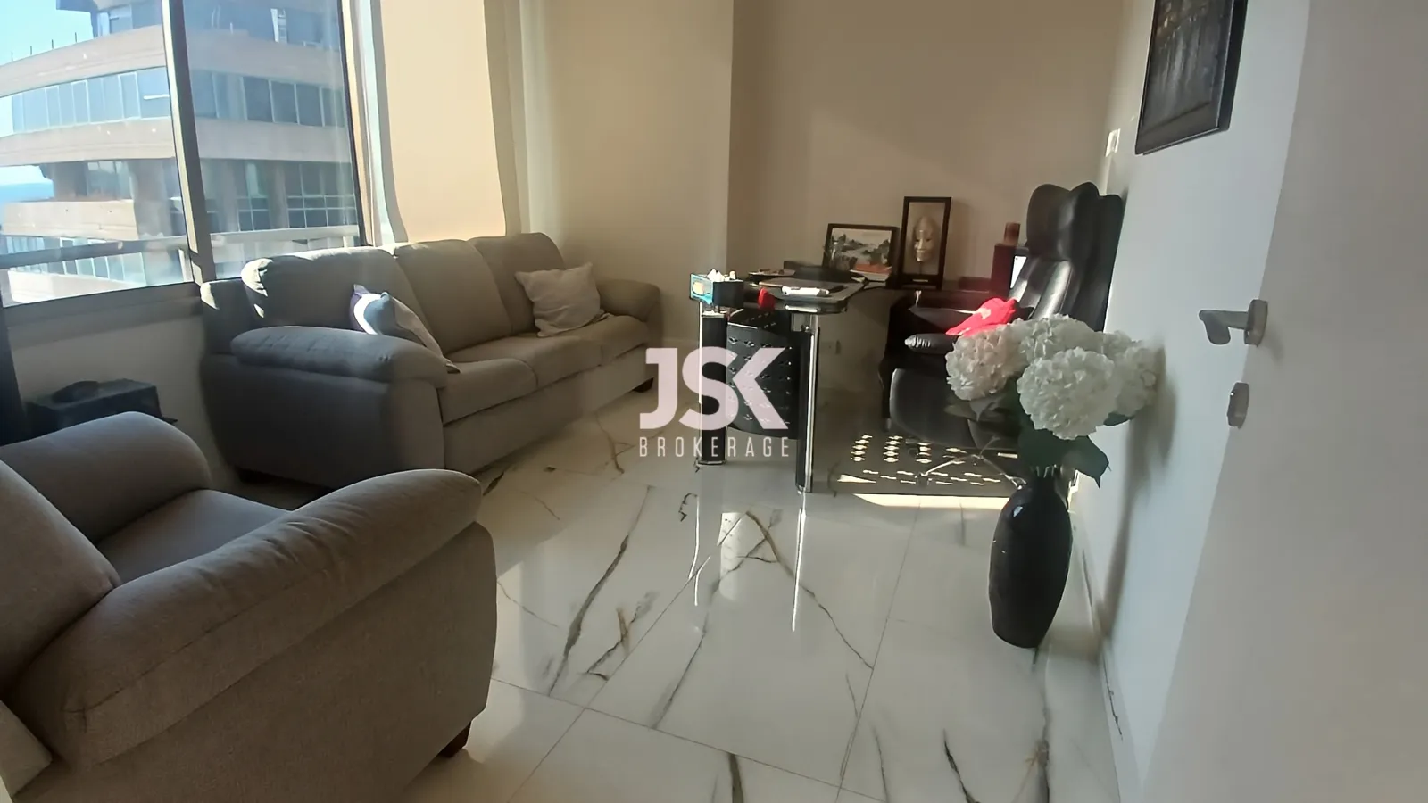 Office for Sale in Dbayeh