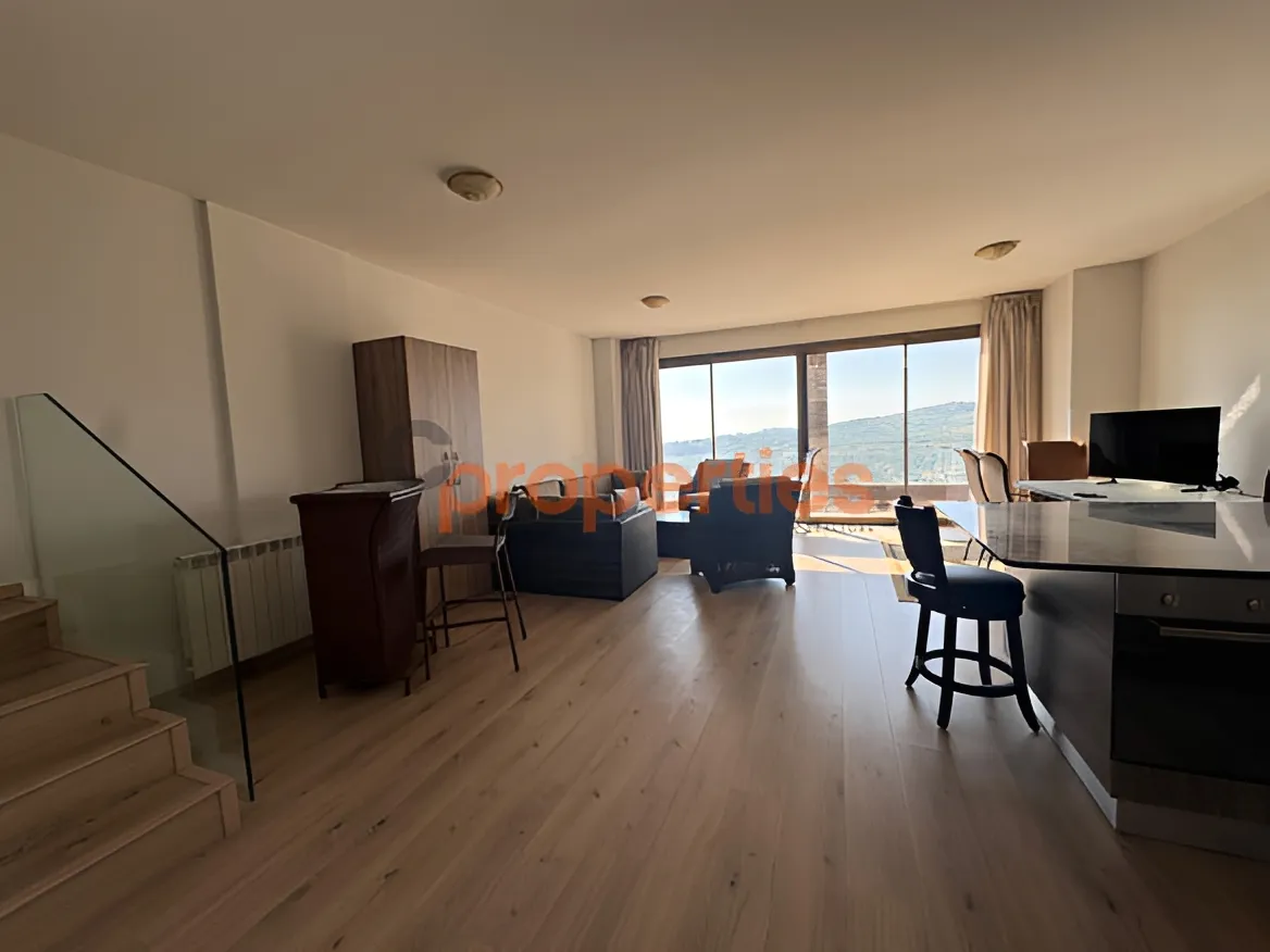 Apartment for Rent in Faqra