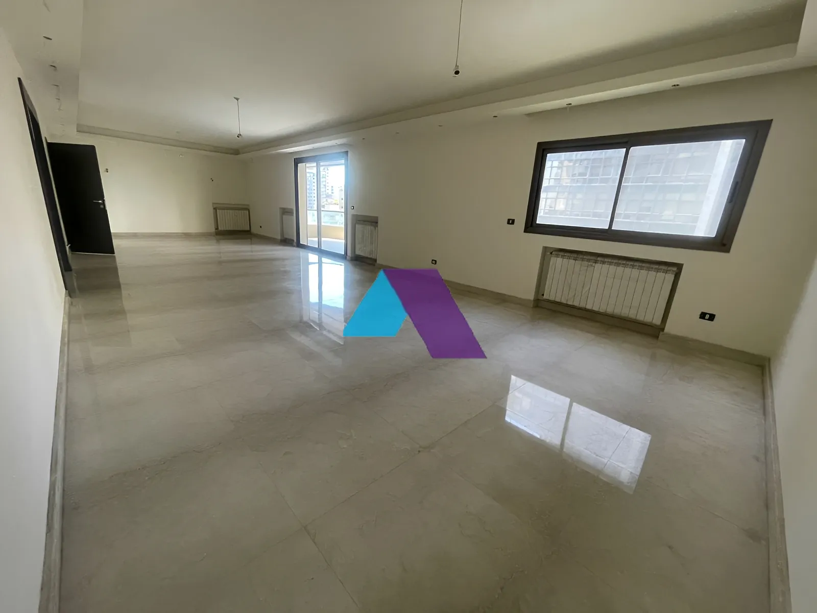 Apartment for Sale in Achrafieh - 4 bed, 4 bath