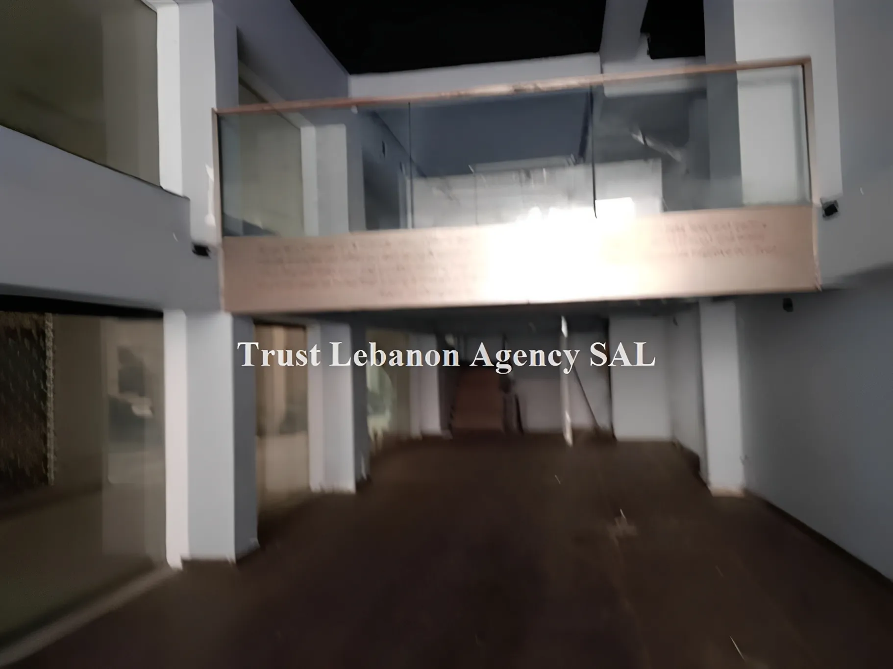 Restaurant For Rent in Beirut, Hamra