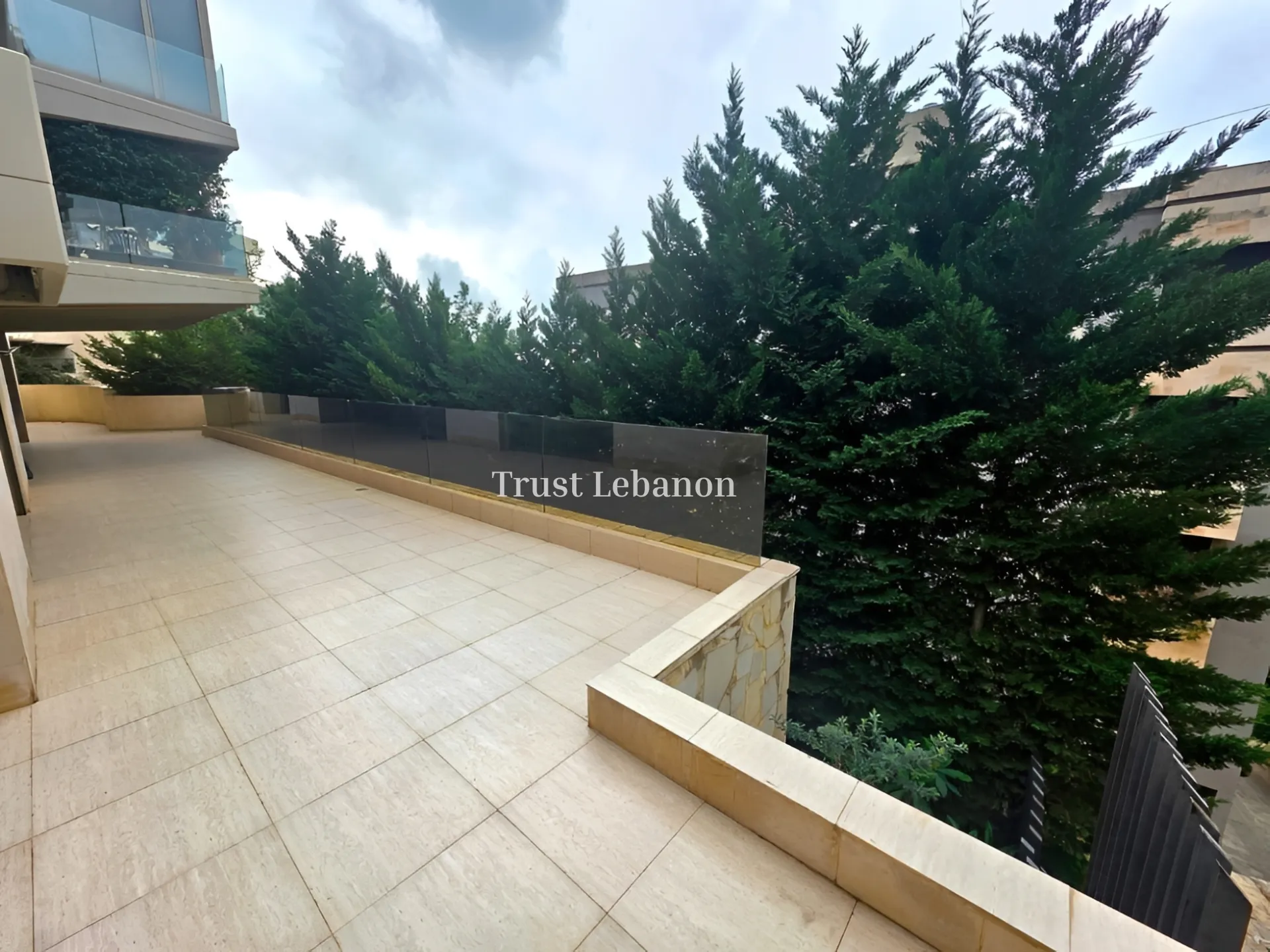 Apartment for sale in Biyyadah, Lebanon - 4 bed, 5 bath