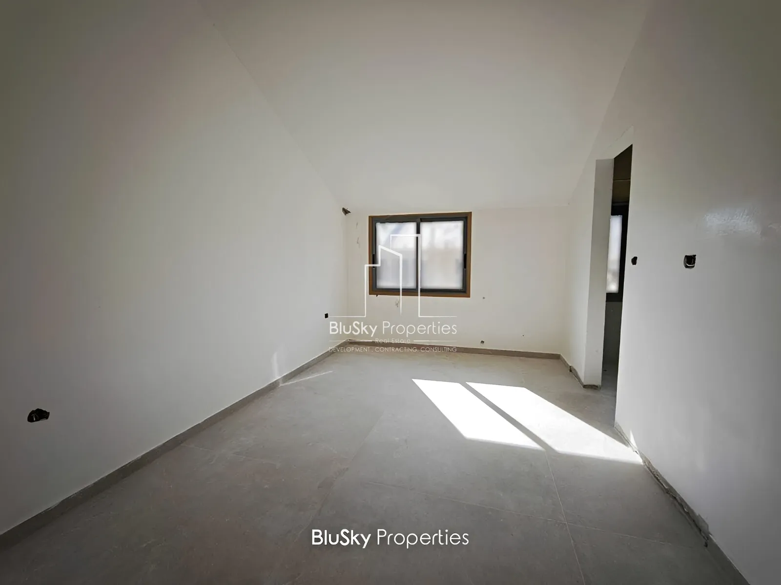 Apartment for Sale in Beit Meri