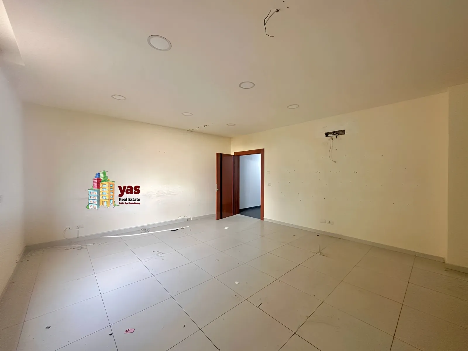 Office for rent in Antelias