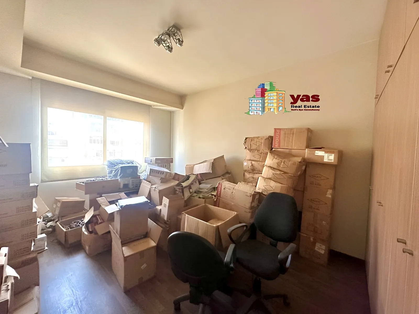 Office for sale in Zalqa