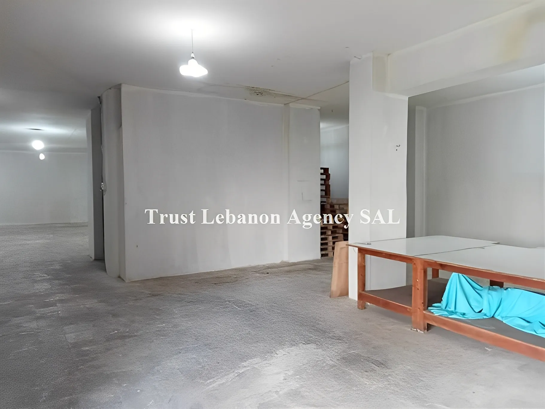 Commercial Property For Sale in Metn, New Rawda