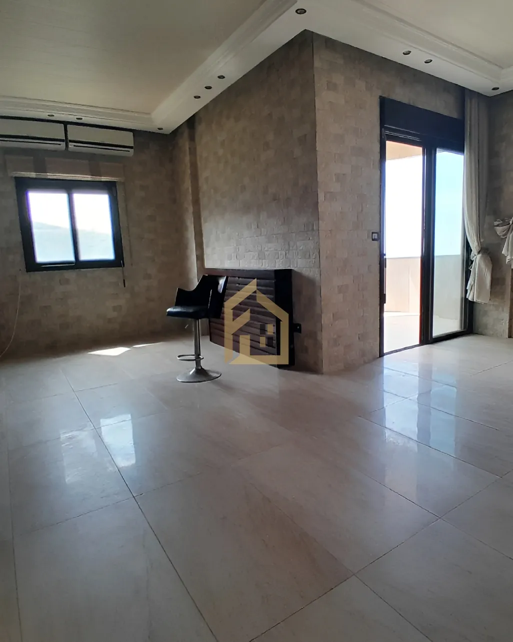 Apartment for sale in Blat, Lebanon - 3 bed, 2 bath