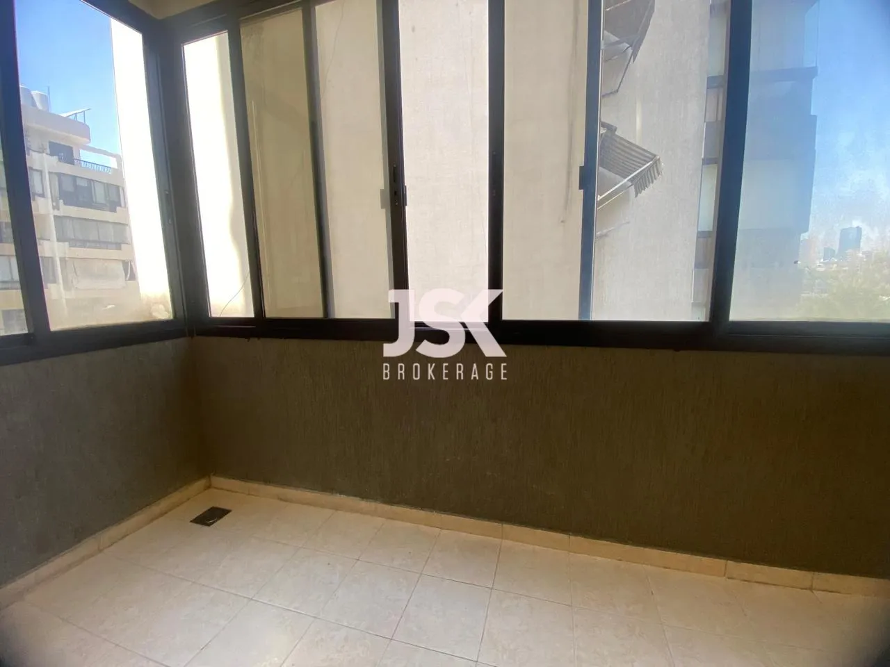 Apartment for Sale in Ain El Remmaneh