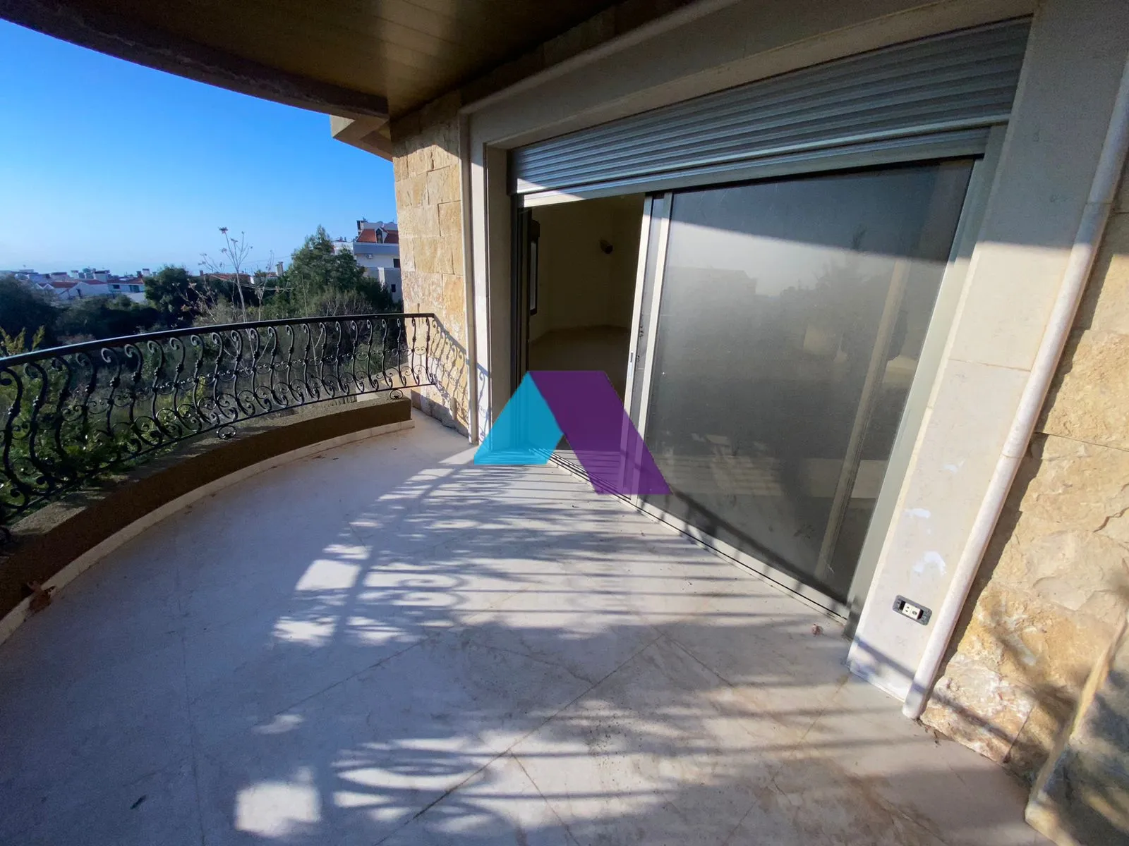 Apartment for Sale in Ballouneh - 3 bed, 3 bath