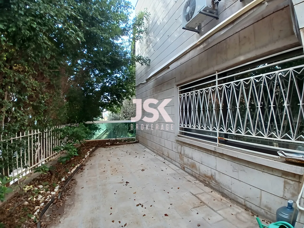 Villa for Sale in Naqqache