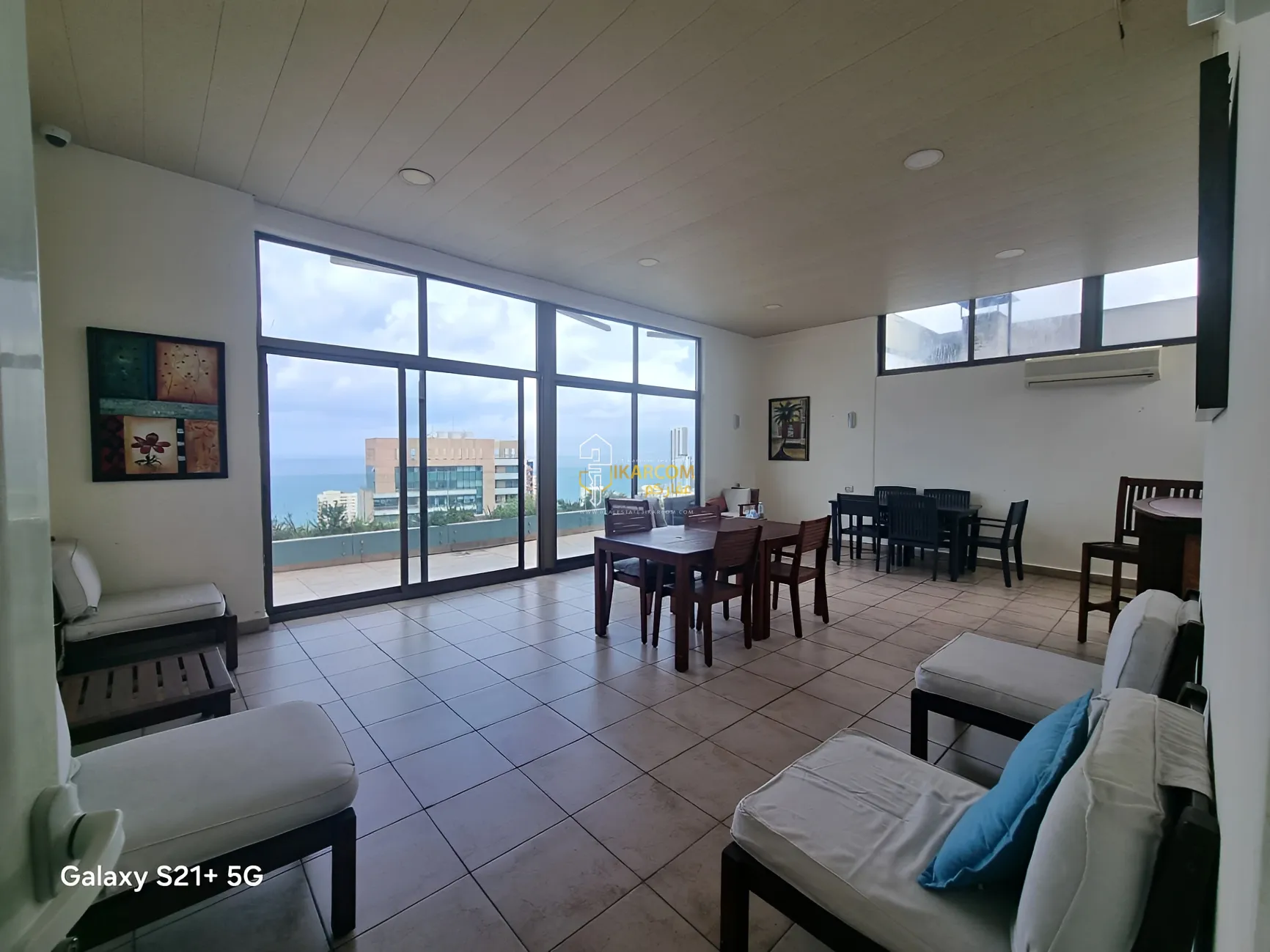 Apartment for sale in Jeanne Darc, Bayrut, Lebanon