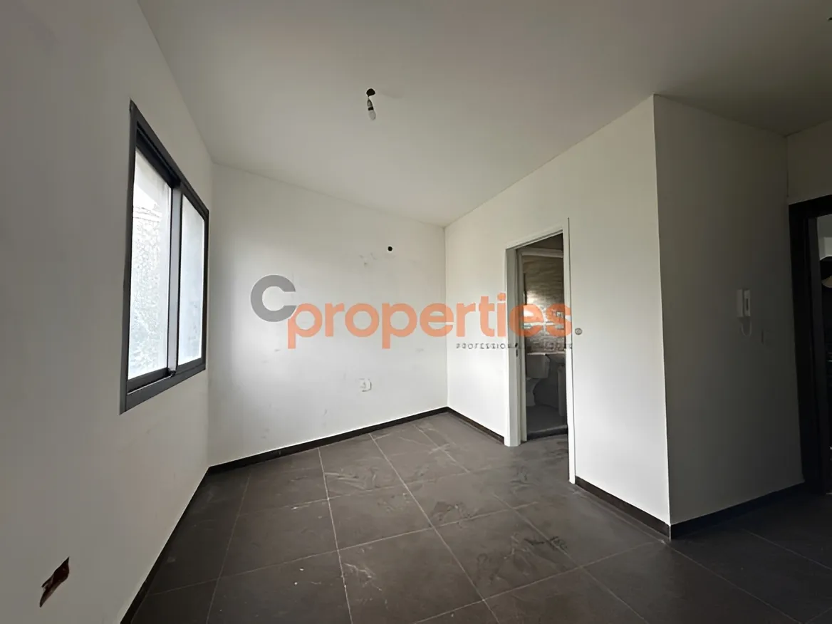 Office for Rent in Hadath
