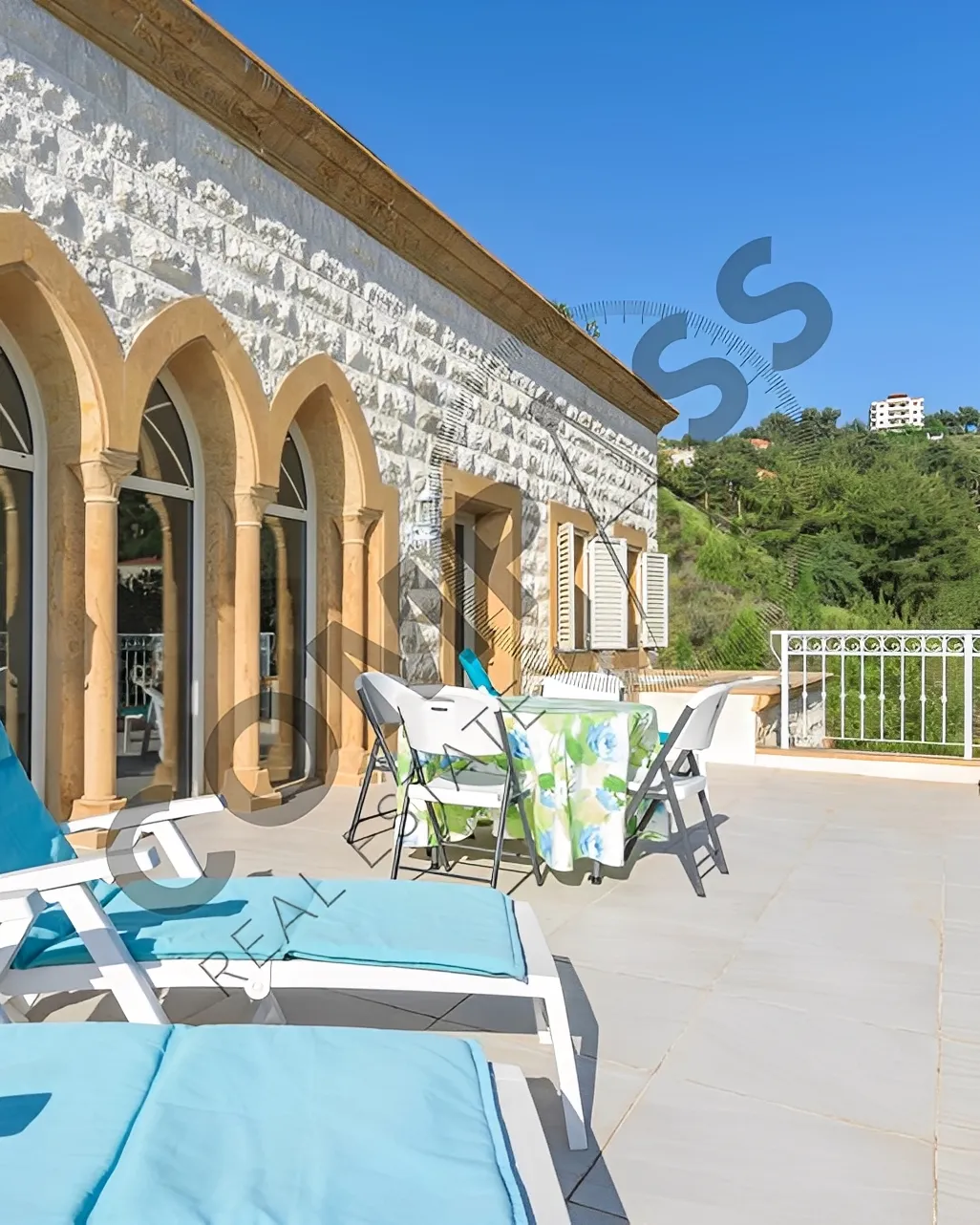 Villa for Rent in Chemlan, Lebanon
