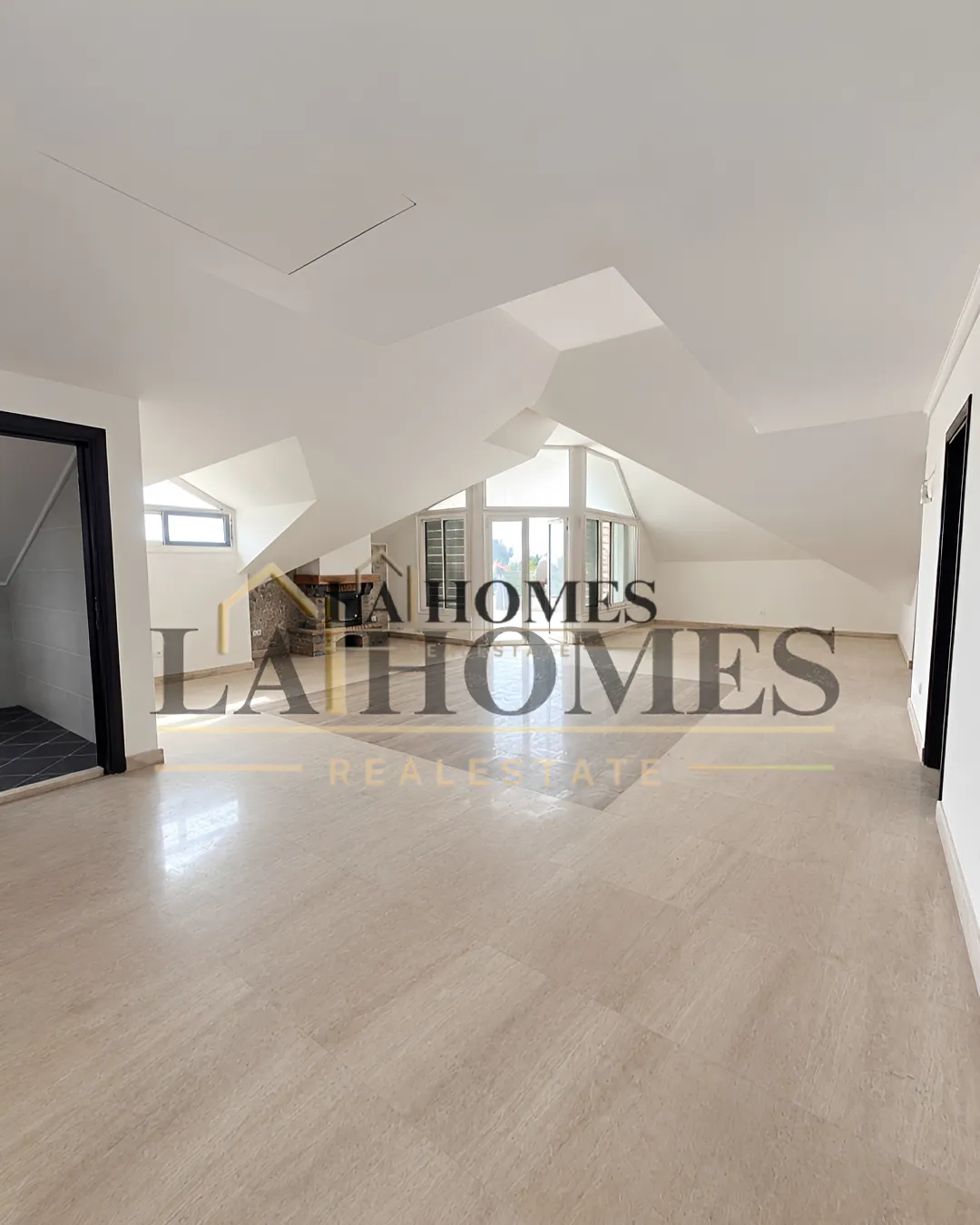 Villa for sale in Fatqa