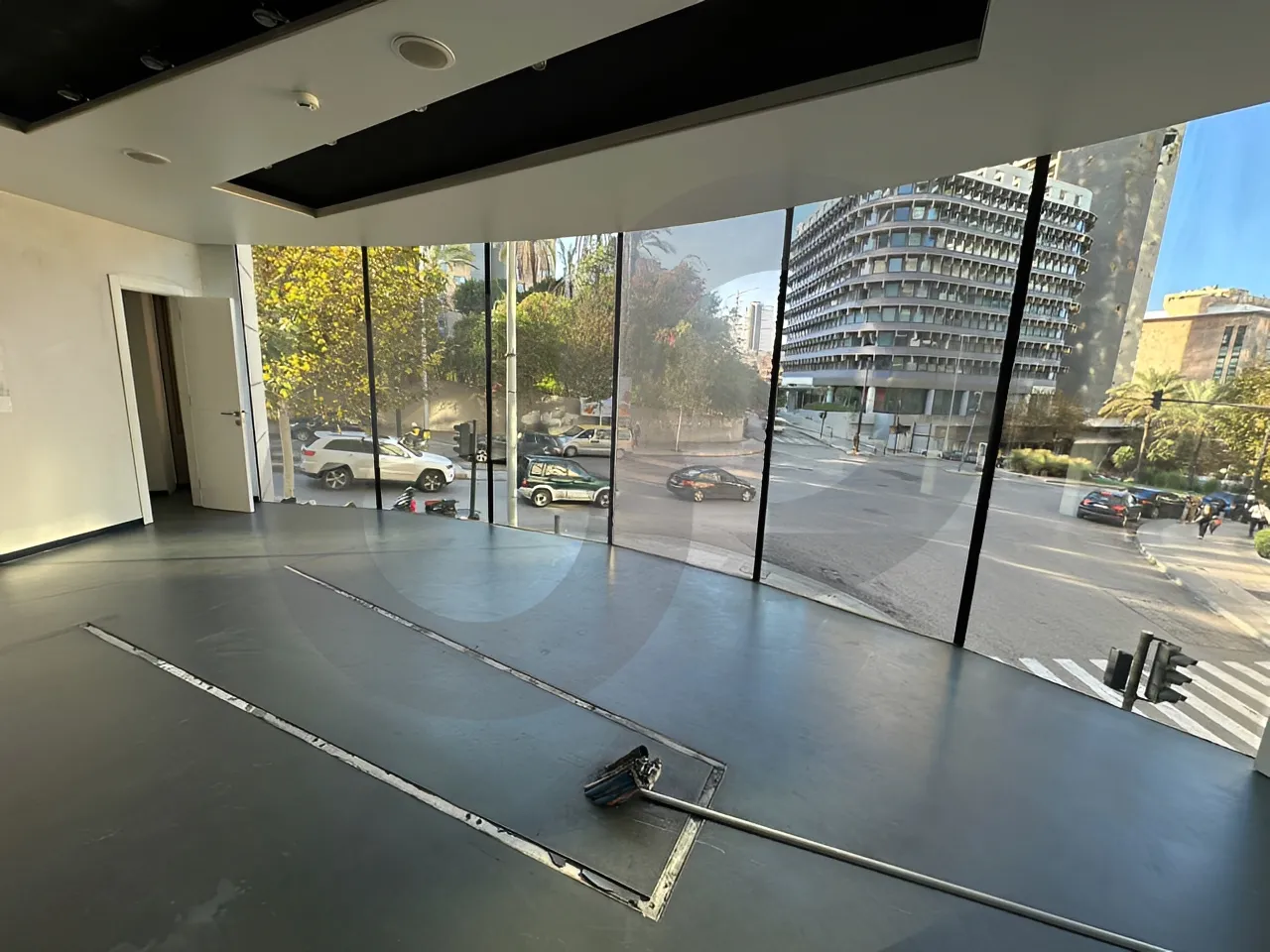 Building for Rent in Downtown