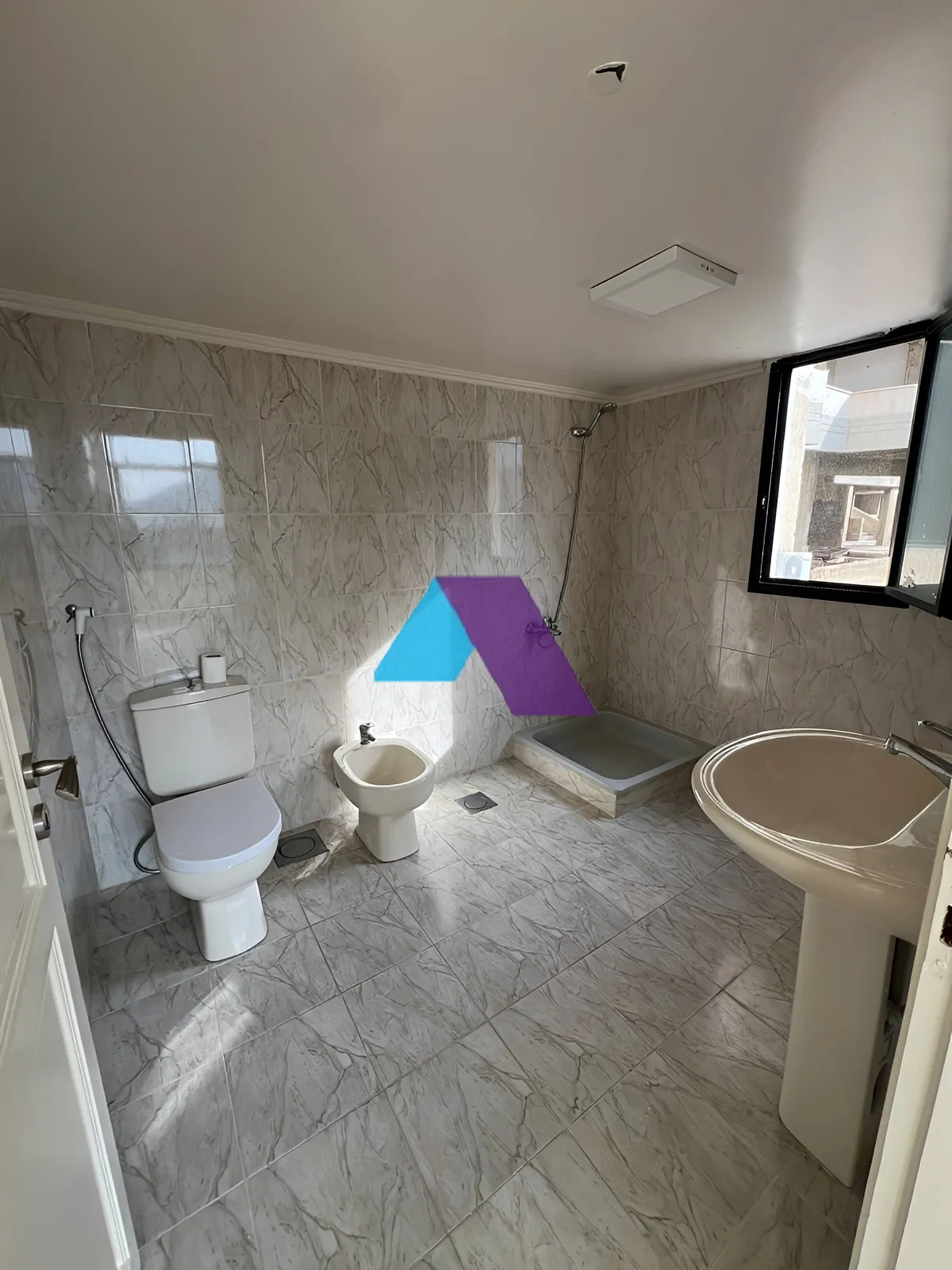 Apartment for Sale in Chnaneir