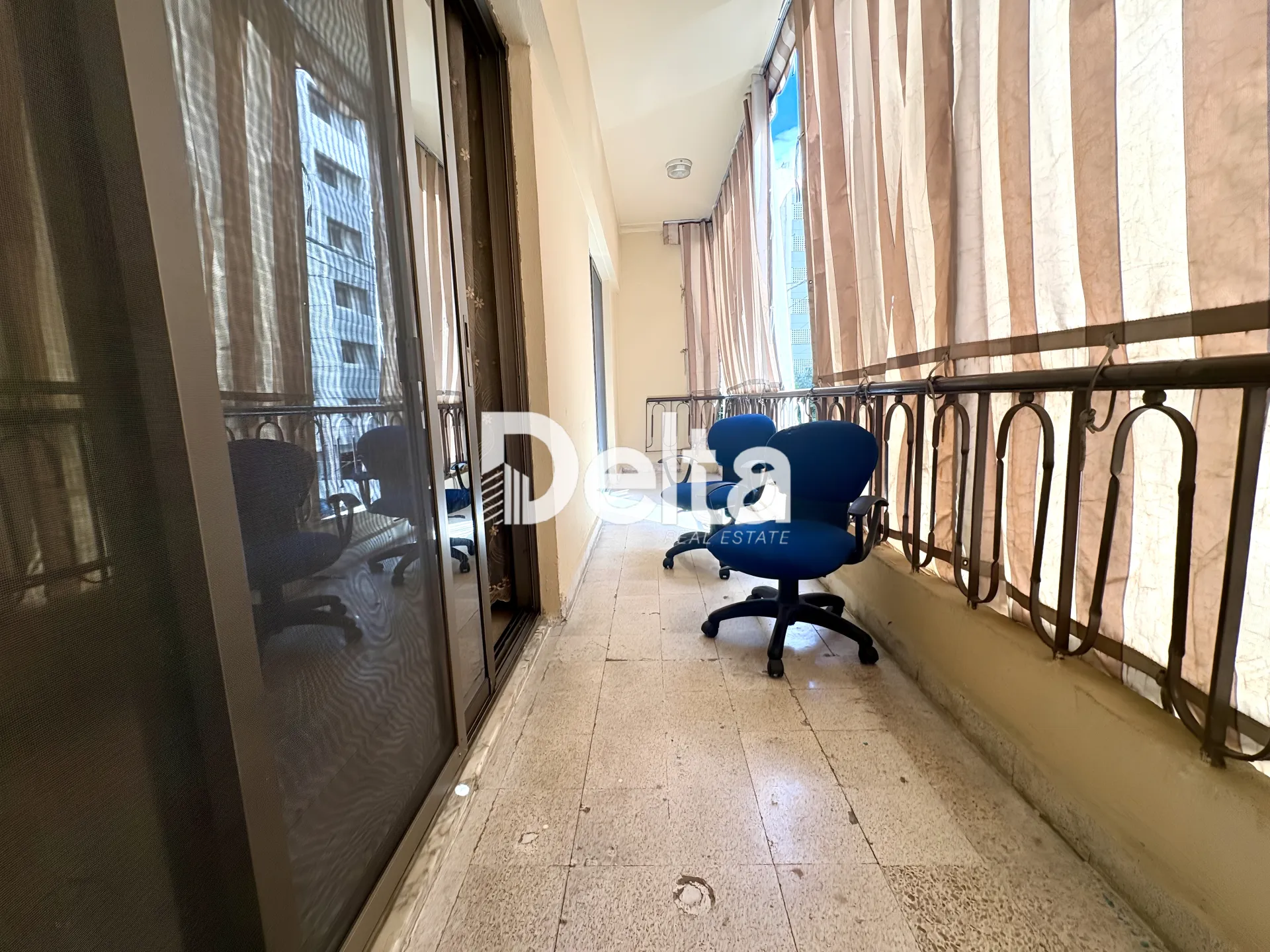 Apartment for rent in Ras Al Naba'a