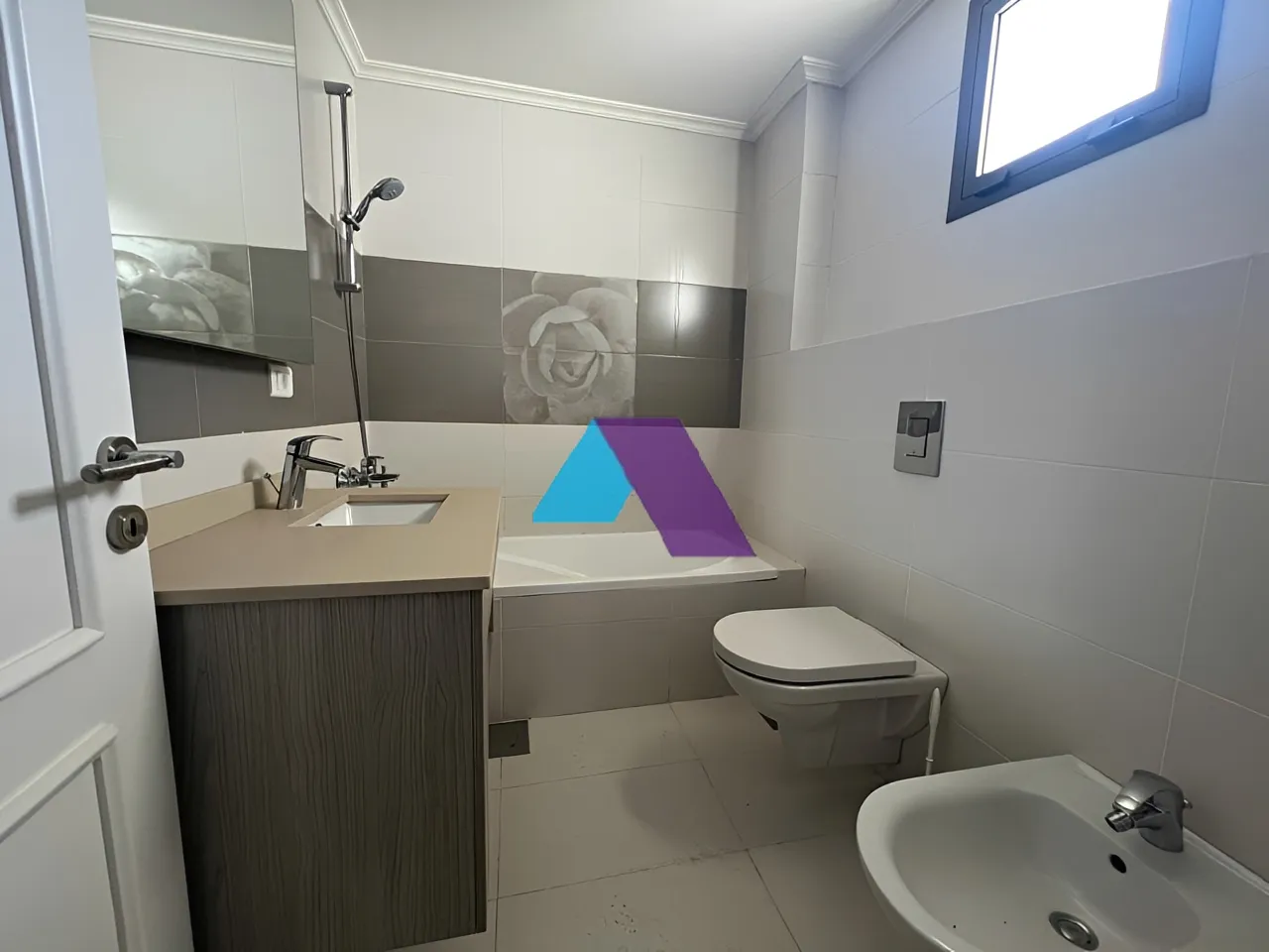 Apartment for Sale in Adma w Dafnah