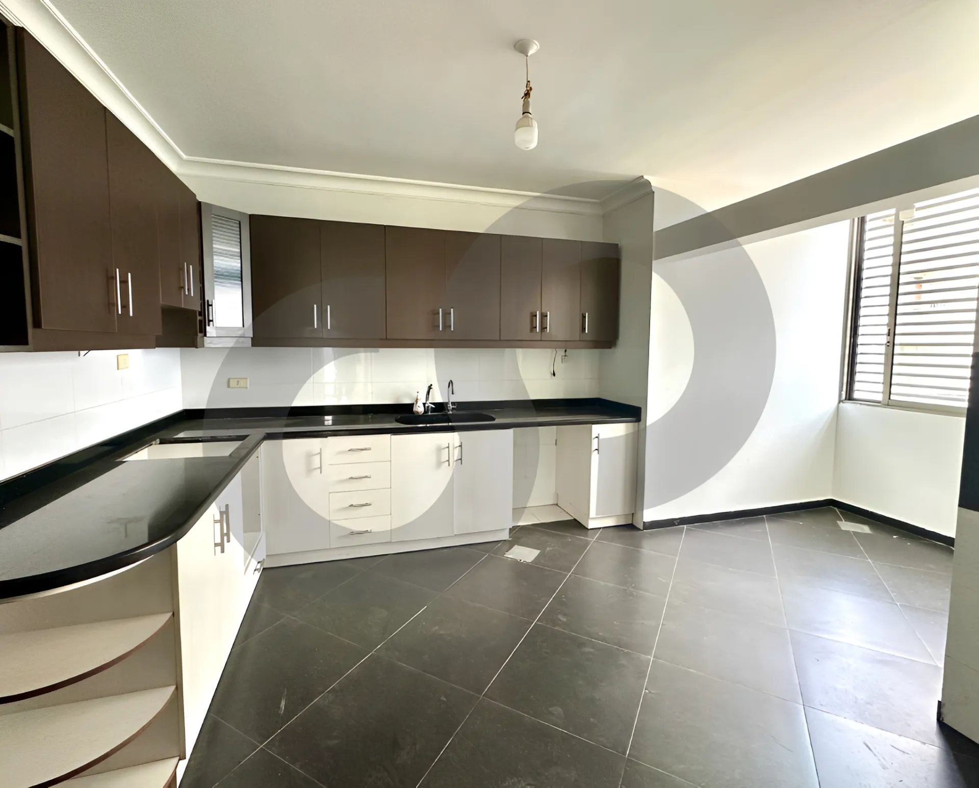 Apartment for Sale in Qornet El Hamra, Lebanon