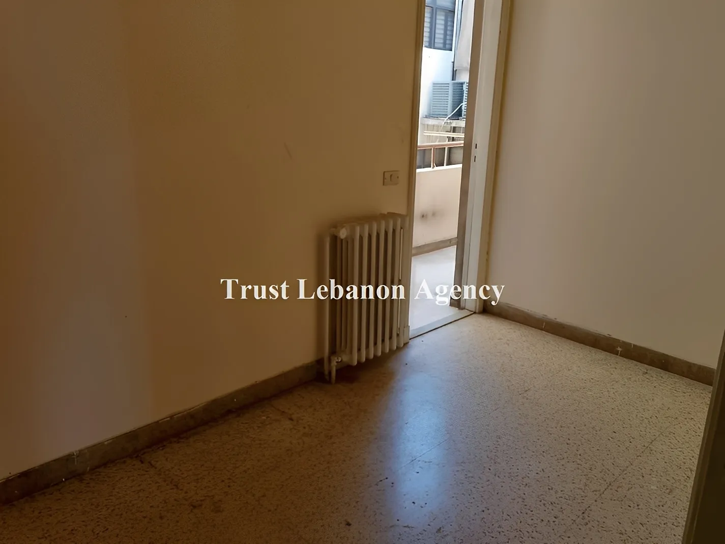 Office For Rent in Metn, Mkalles