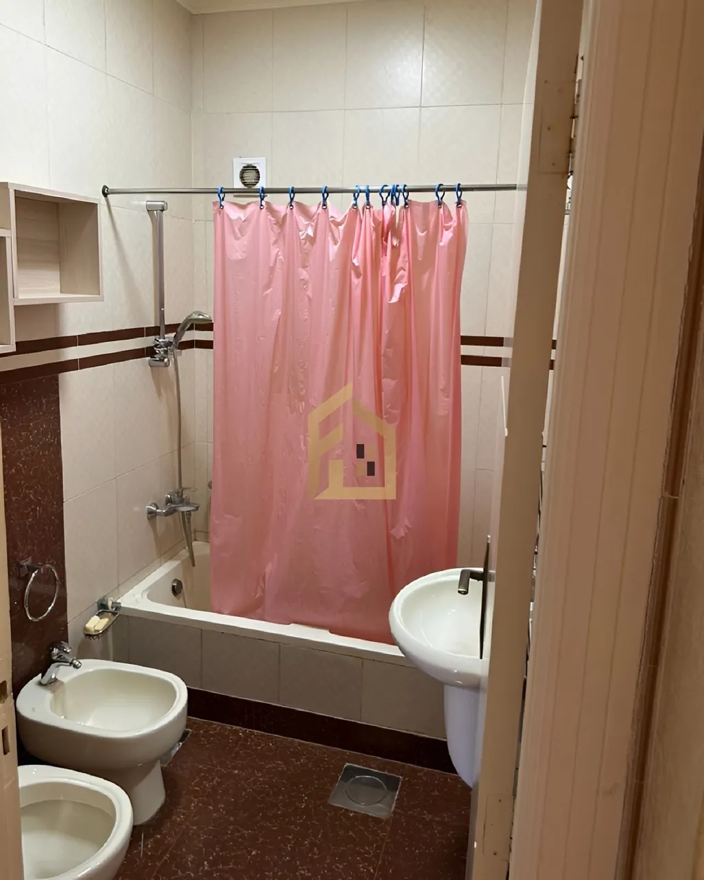 Apartment for sale in Ballouneh, Lebanon