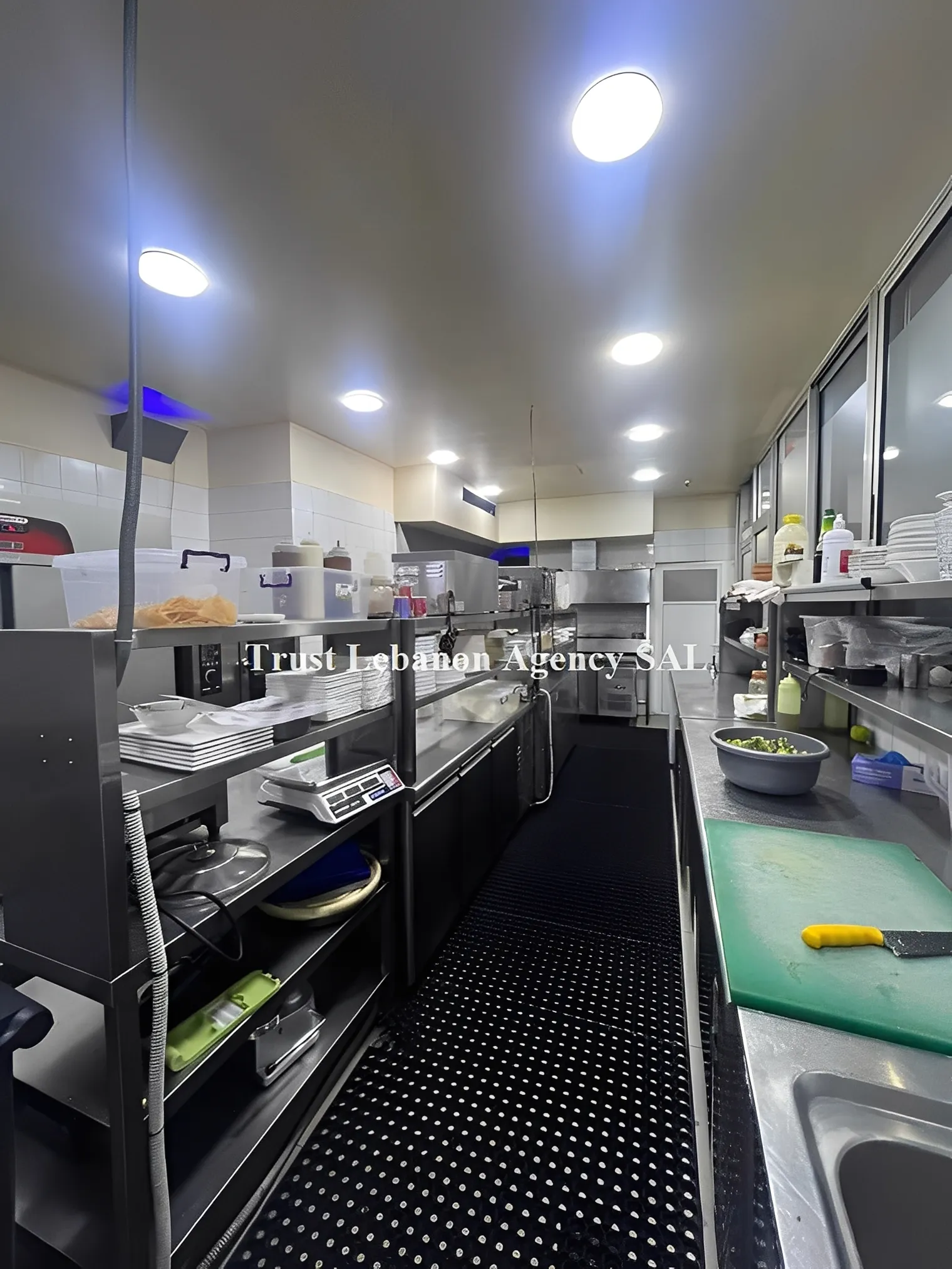 Restaurant for rent in Beirut, Hamra